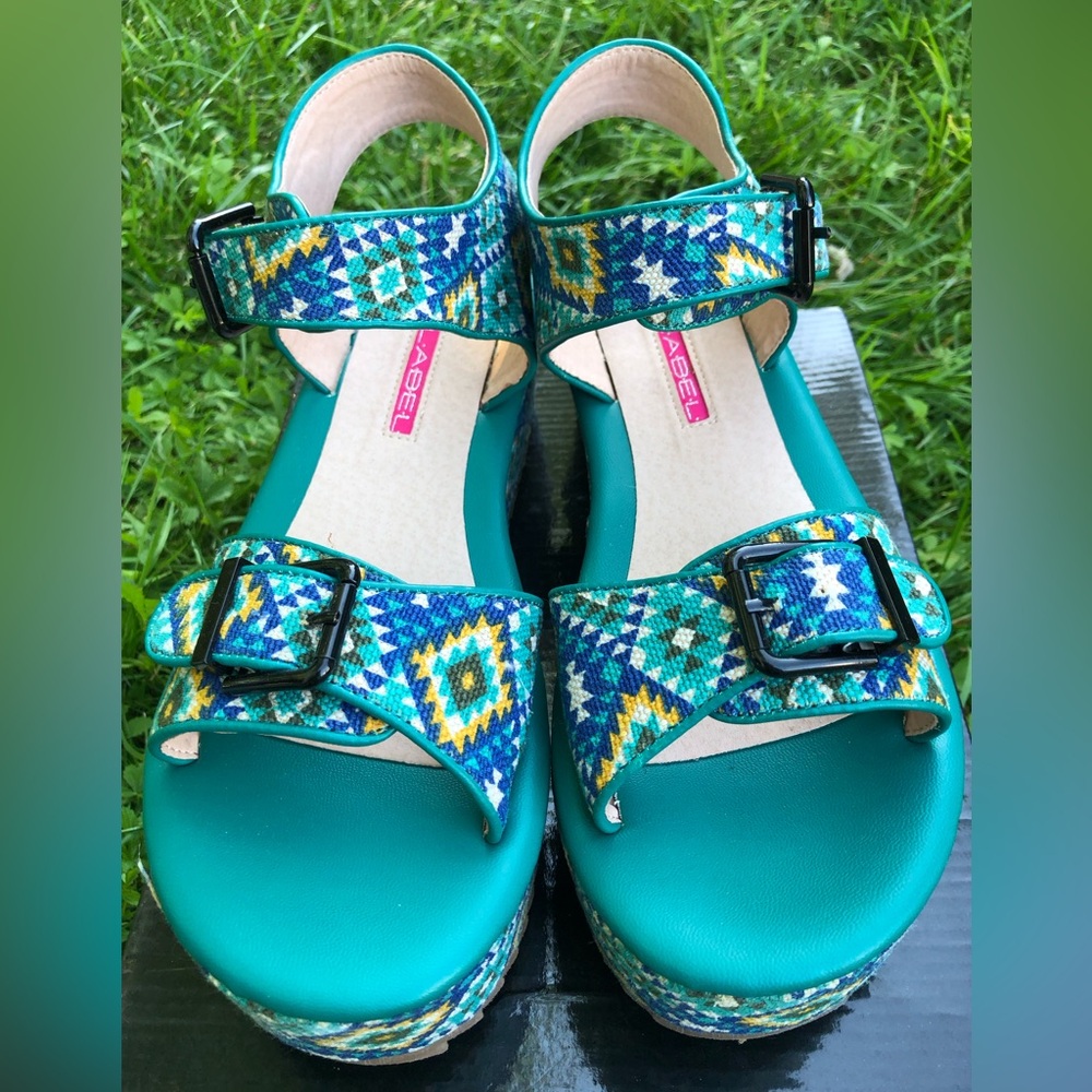 Womens Sz 9 Platform Sandals Aztec Buckle Y2K Boho Flatform NEW